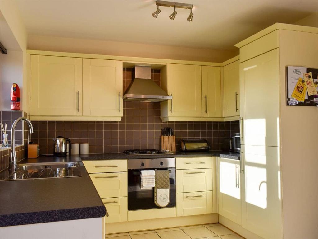 Bramblewick Cottage room 5